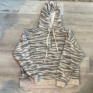 American Eagle Ahh-mazingly Soft Gray Animal Print Quarter Zip Hoodie